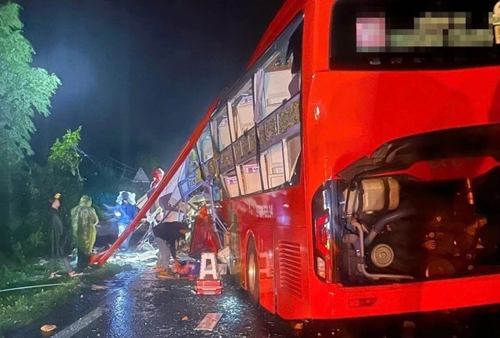 Pass linking Dalat and Nha Trang closed after deadly landslides - 1 Pass linking Dalat and Nha Trang closed after deadly landslides - 1