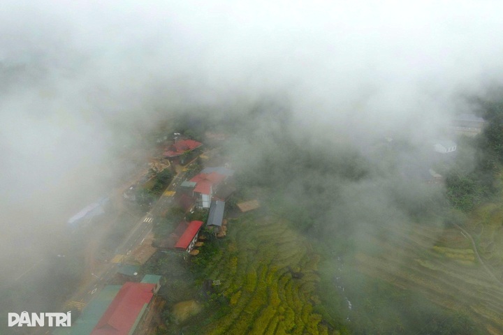 Pu Luong’s dreamy mist creates breathtaking scene - 3 Pu Luong’s dreamy mist creates breathtaking scene - 3