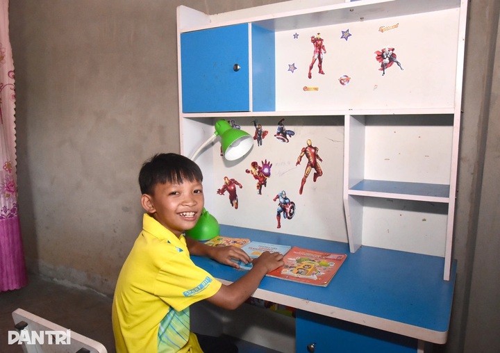 Dantri/Dtinews readers help Dien Bien poor widow rebuild home - 4