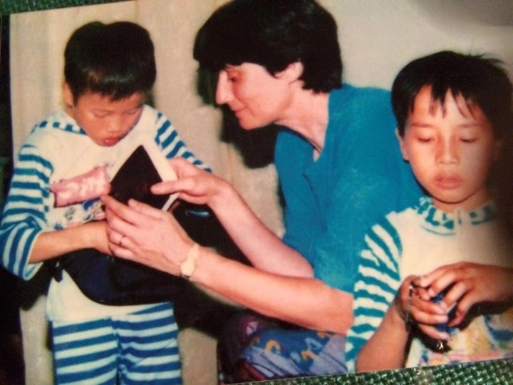 Vietnamese mother seeks two sons adopted in France to settle inheritance - 2