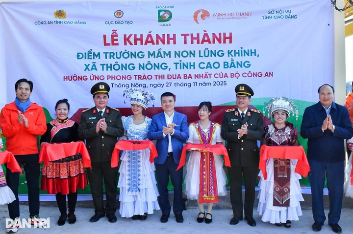 Dantri/Dtinews-funded kindergarten opens in remote Cao Bang commune - 1