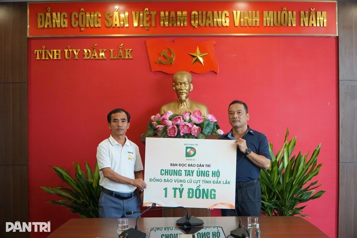 Son Hai Group donates aid to Dak Lak flood victims - 2