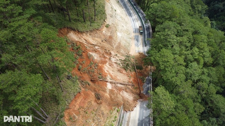 Dalat’s Prenn Pass temporarily reopens with restricted hours - 1