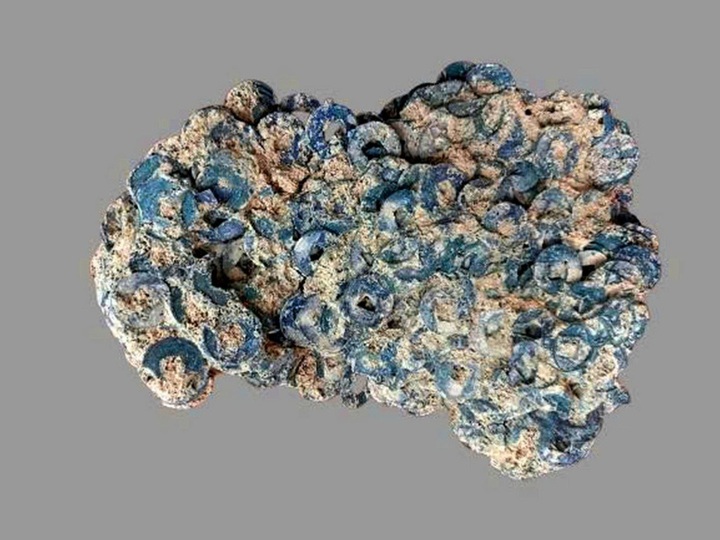 Thousands of ancient coins unearthed in central Vietnam - 2