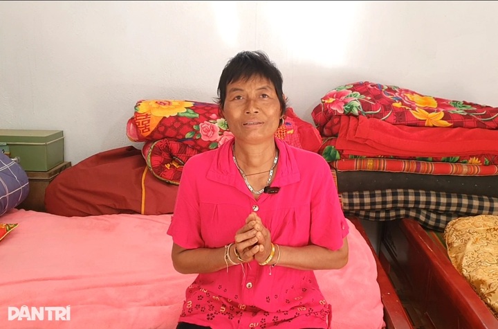 Dantri/Dtinews readers help poor widow with cancer in Dien Bien - 2