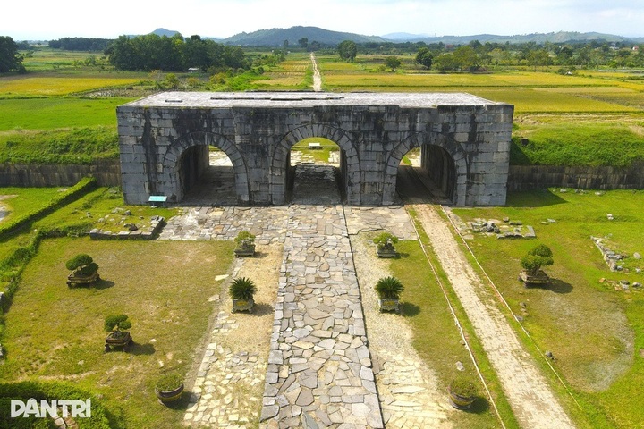 Thanh Hoa waives entry fees at key heritage sites during Tet - 1