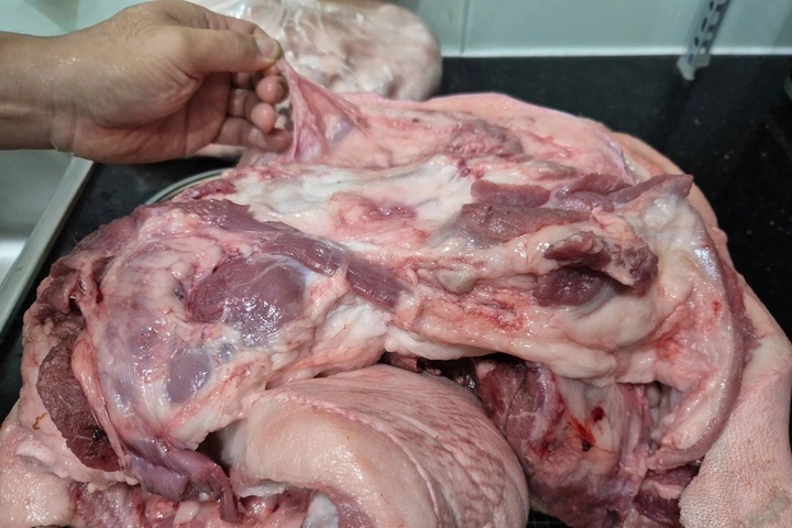 Pork prices surge in Ho Chi Minh City ahead of Tet - 1 Pork prices surge in Ho Chi Minh City ahead of Tet - 1