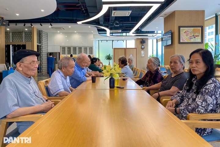 HCM City targets more than 30 elderly care facilities by 2030 - 1 HCM City targets more than 30 elderly care facilities by 2030 - 1