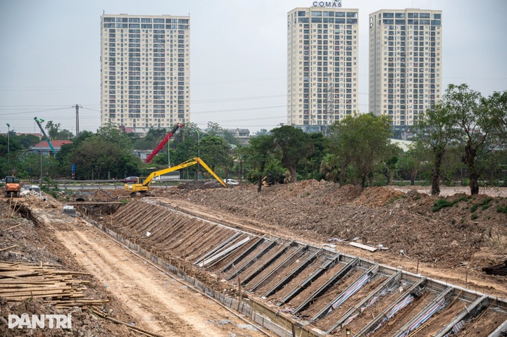 Hanoi steps up flood-control projects - 6
