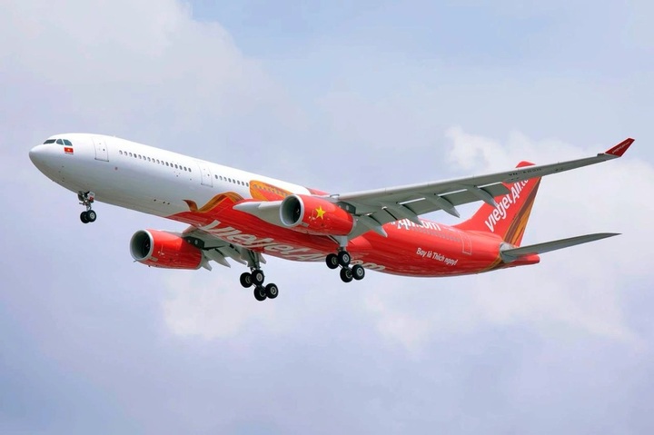 Vietjet Air to launch Hanoi-Prague route - 1