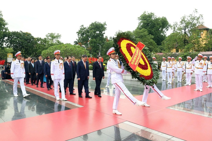 Vietnamese leaders mark President Ho Chi Minh birth anniversary - 7