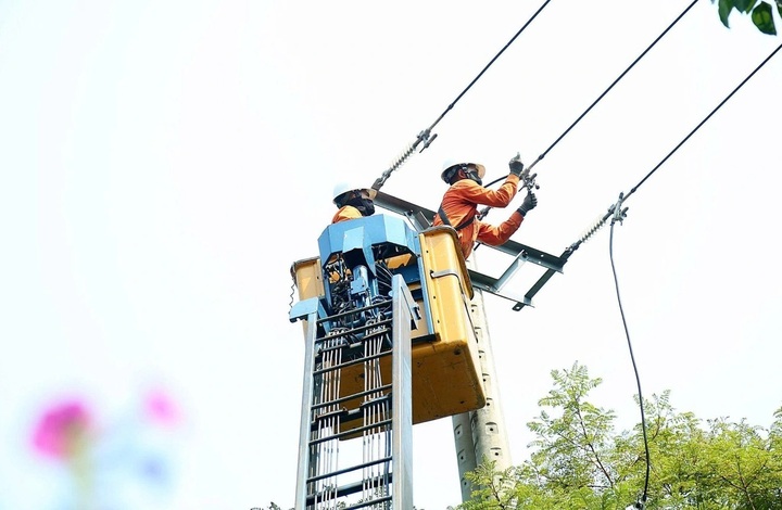 Central Vietnam power demand hits record amid heatwave - 1