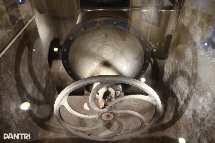 Inside HCM City's 140-year-old water tower - 7