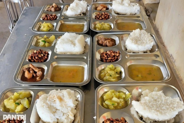 Prime Minister orders tighter oversight of school meals - 1 Prime Minister orders tighter oversight of school meals - 1