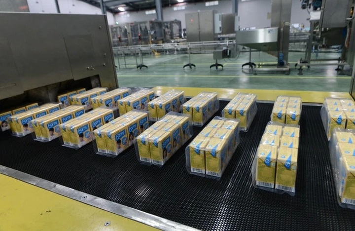 Chủ sữa đậu nành Fami lãi hơn 6 tỷ đồng mỗi ngày - 1 Chủ sữa đậu nành Fami lãi hơn 6 tỷ đồng mỗi ngày - 1