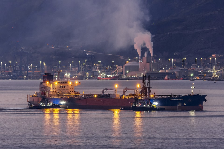 Mỹ "bóp" dòng chảy dầu mỏ từ Nga sang Ấn Độ, Trung Quốc - 1 Mỹ "bóp" dòng chảy dầu mỏ từ Nga sang Ấn Độ, Trung Quốc - 1