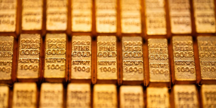 Tâm lý bất định nâng bước vàng "lên ngôi" - 1