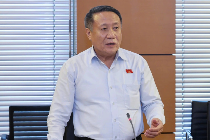 "Nhà nước không thể hút nhân tài trẻ bằng lương khởi điểm hệ số 2,34" - 2 "Nhà nước không thể hút nhân tài trẻ bằng lương khởi điểm hệ số 2,34" - 2