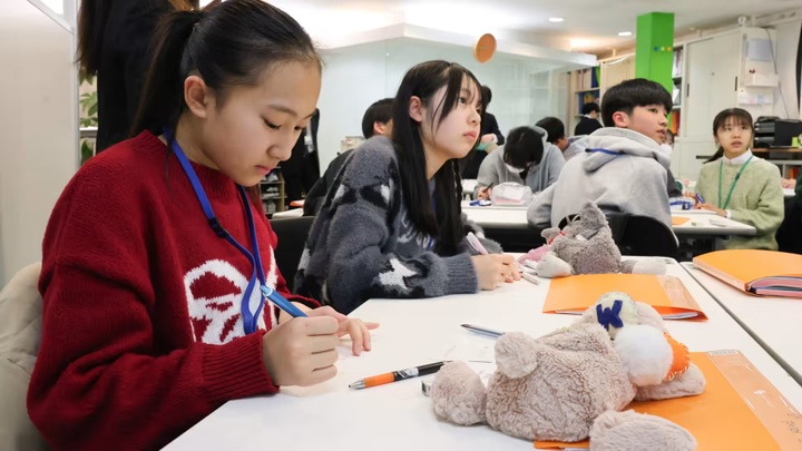 Nhật Bản: Miễn học phí cho toàn bộ trường trung học - 1