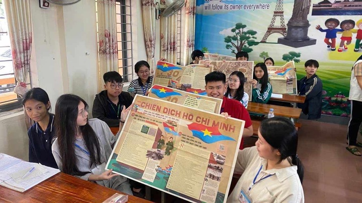 Thắp lửa tình yêu văn hóa, lịch sử bằng công nghệ số - 2 Thắp lửa tình yêu văn hóa, lịch sử bằng công nghệ số - 2