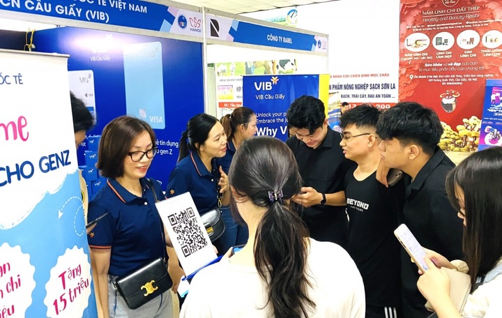 TP Hà Nội: Nhu cầu tuyển dụng lao động tăng mạnh - 1