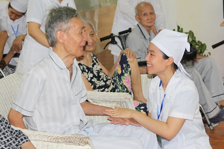 Tín hiệu khả quan của thị trường lao động ngoài nước - 1