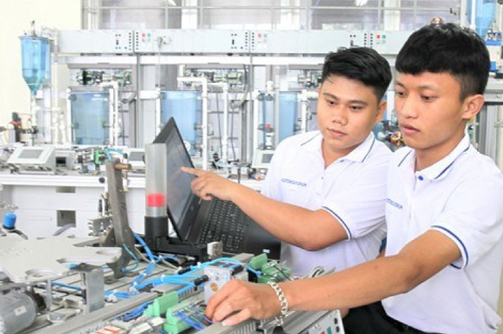 Cần 2,5 triệu nhân sự phục vụ chuyển đổi số - 1 Cần 2,5 triệu nhân sự phục vụ chuyển đổi số - 1