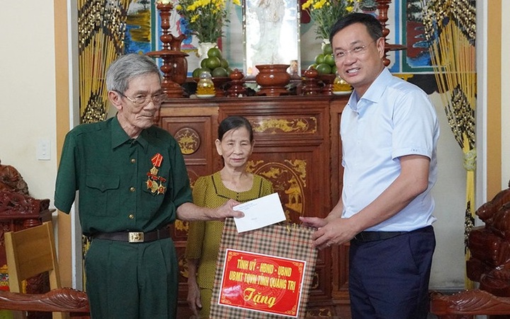 Ngành Nội vụ Quảng Trị: Phát huy truyền thống, vươn mình cùng kỷ nguyên mới - 1 Ngành Nội vụ Quảng Trị: Phát huy truyền thống, vươn mình cùng kỷ nguyên mới - 1