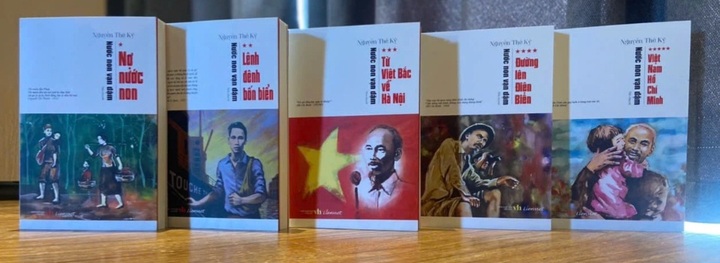 Bác Hồ - Nguồn cảm hứng vĩ đại của thơ ca - 1 Bác Hồ - Nguồn cảm hứng vĩ đại của thơ ca - 1