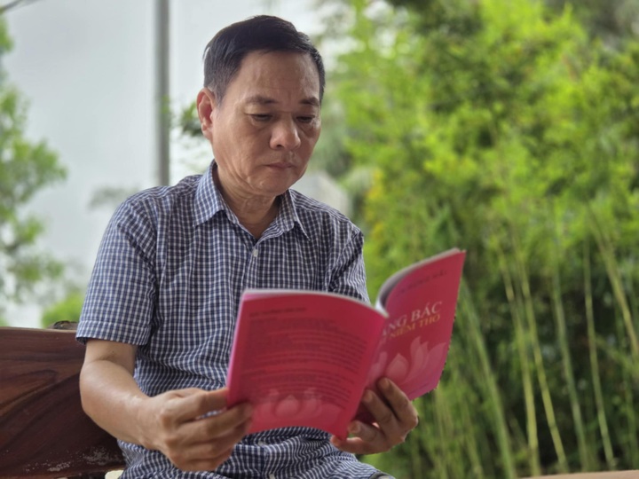 Bác Hồ - Nguồn cảm hứng vĩ đại của thơ ca - 2 Bác Hồ - Nguồn cảm hứng vĩ đại của thơ ca - 2