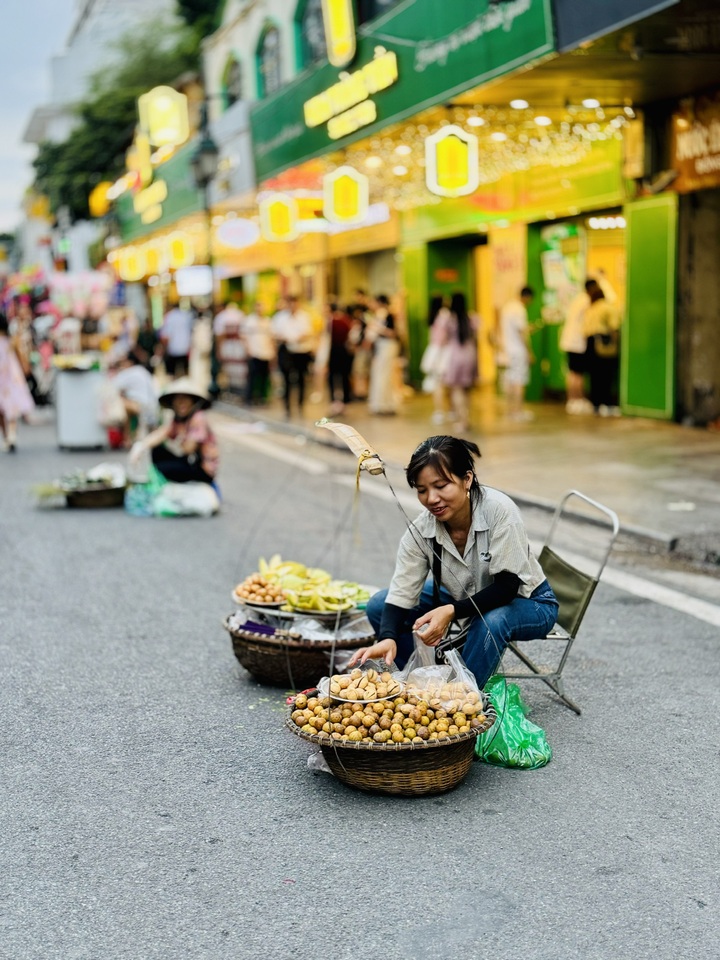 Mùa sấu chín lại về - 4 Mùa sấu chín lại về - 4
