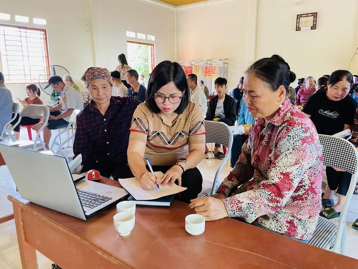 Bộ máy tinh gọn, phục vụ nhân dân hiệu quả - 1