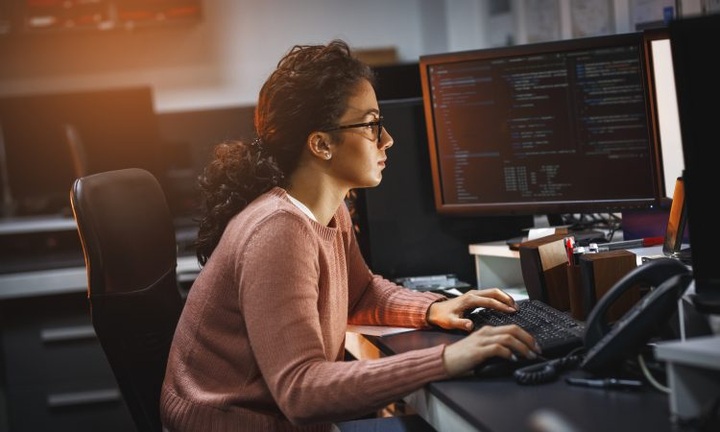 Mỹ: Người trẻ thạo kiếm hàng trăm nghìn USD mỗi năm - 1 Mỹ: Người trẻ thạo kiếm hàng trăm nghìn USD mỗi năm - 1