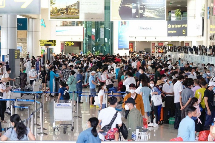 Hàng không dốc lực tăng chuyến dịp tết nhưng vẫn “cháy vé” - 1