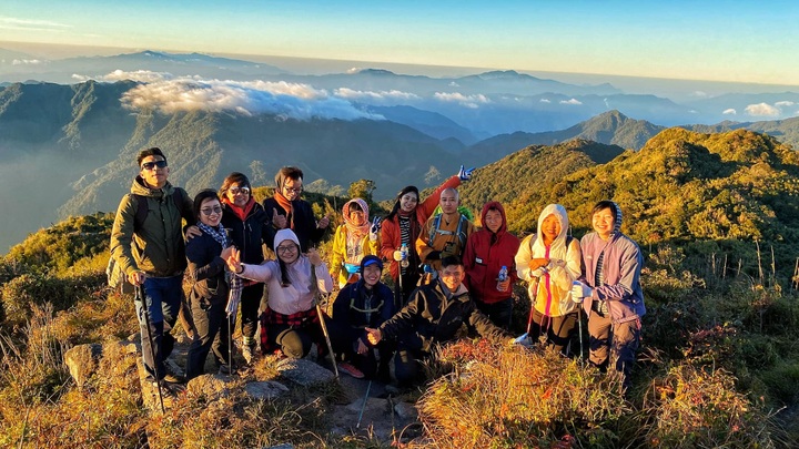 Du lịch tự túc và hành trình sống chậm của người trẻ - 1