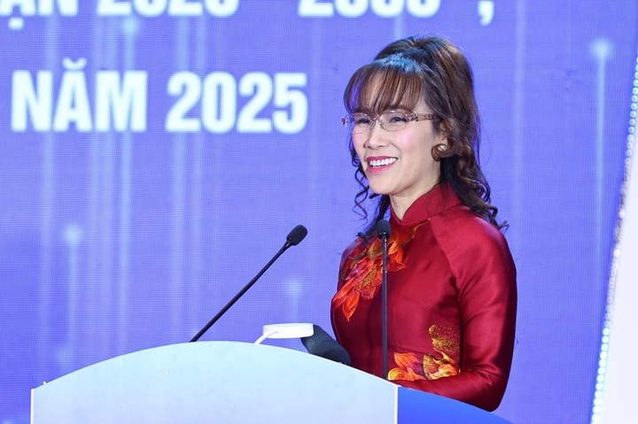 Những “bông hồng thép” kiến tạo giá trị bền vững - 1