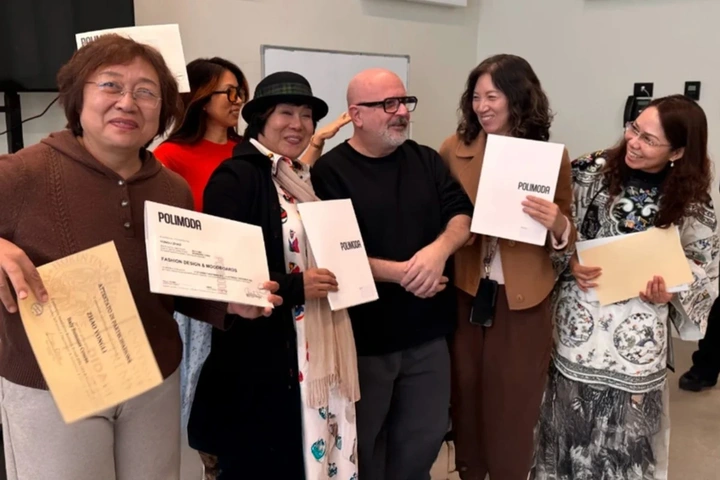 Trung Quốc: Trào lưu du học sau nghỉ hưu - 1