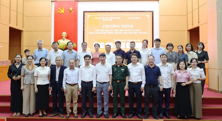 CLB báo chí Phú Thọ tại Hà Nội và “hành trình kết nối yêu thương” - 4