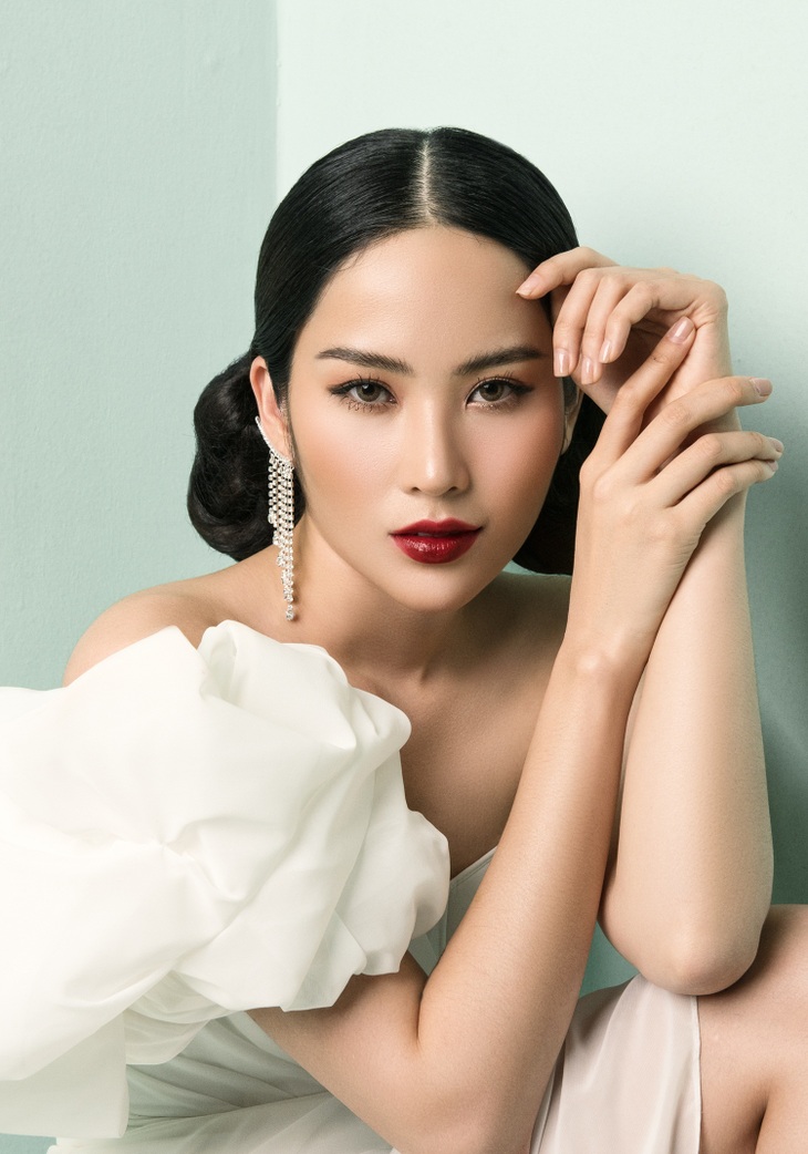 Tiết lộ cuộc sống hiện tại sau những cay đắng tủi hờn của chị gái Nam Em - Ảnh 9. Tiết lộ cuộc sống hiện tại sau những cay đắng tủi hờn của chị gái Nam Em - Ảnh 9.