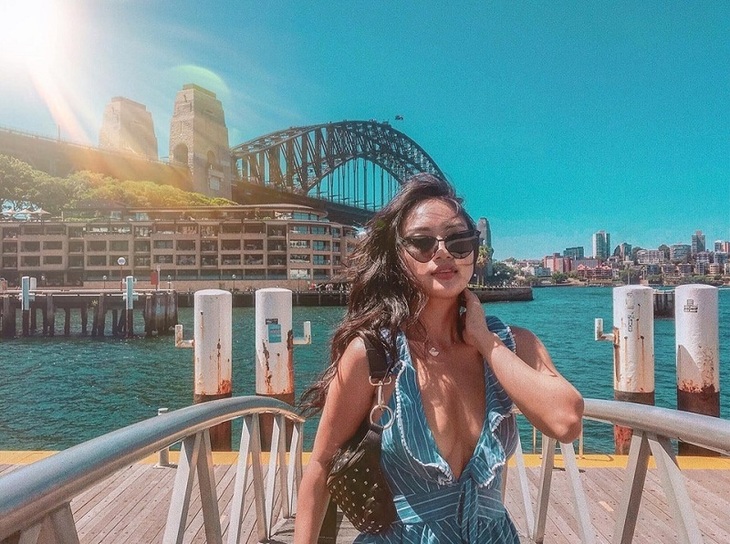 Cô gái nổi tiếng bốc lửa trên instagram trần tình về việc lộ ảnh thật kém sắc - Ảnh 15.