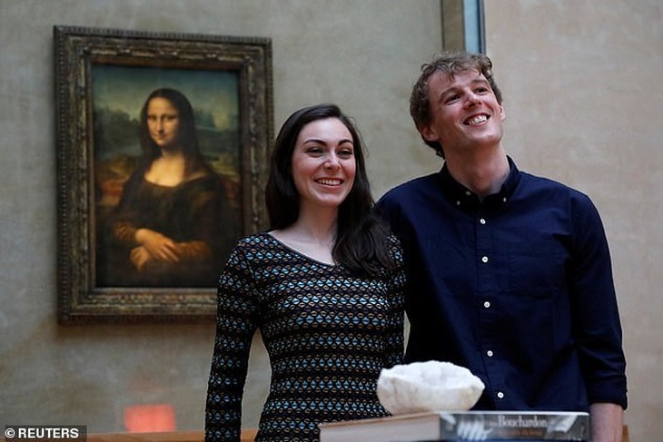 Cặp đôi hẹn hò trước nàng Mona Lisa, ăn tối trước thần Vệ Nữ - Ảnh 5.