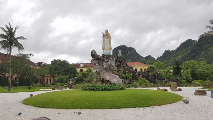 Đan viện cổ khung cảnh “đẹp như trời Tây” không phải ai cũng biết - Ảnh 18. Đan viện cổ khung cảnh “đẹp như trời Tây” không phải ai cũng biết - Ảnh 18.