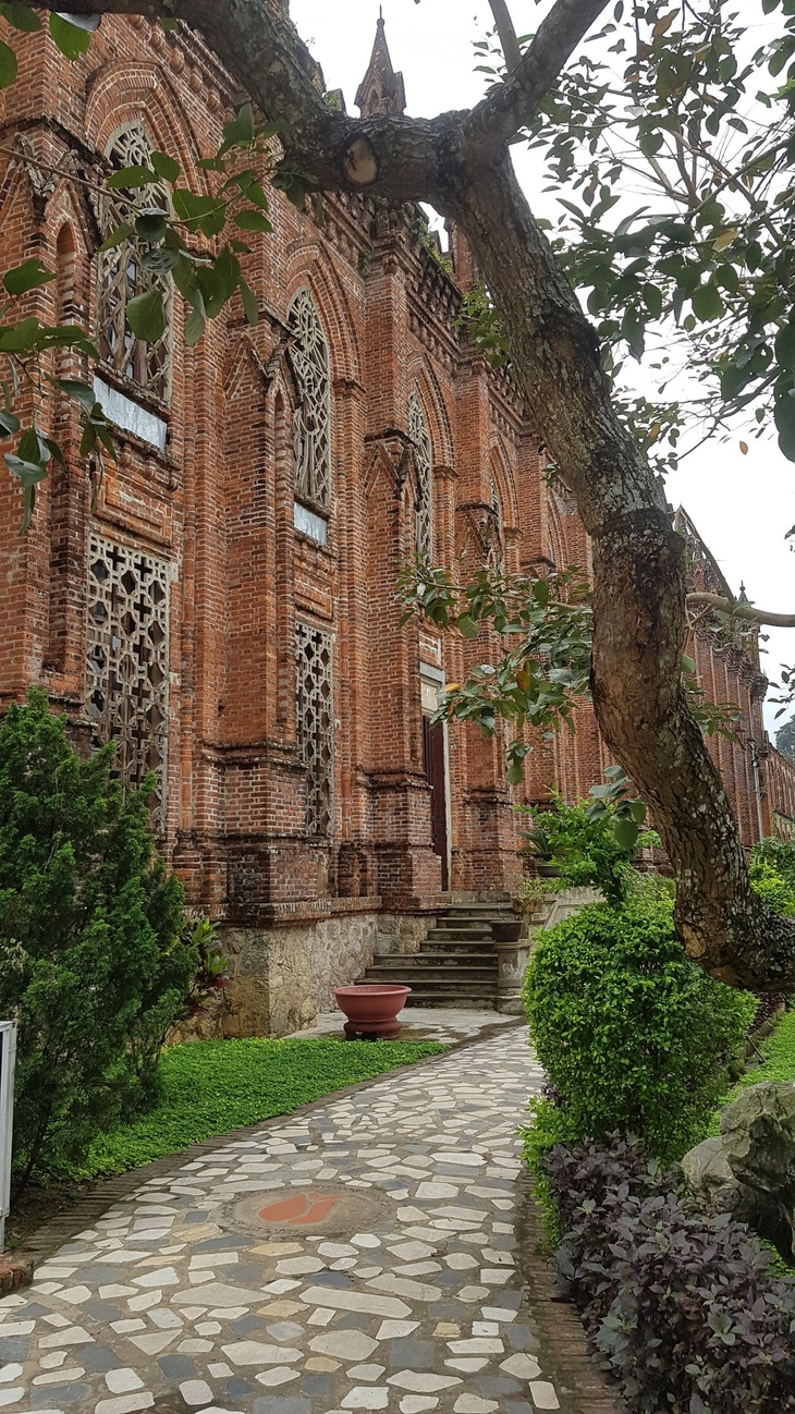 Đan viện cổ khung cảnh “đẹp như trời Tây” không phải ai cũng biết - Ảnh 8. Đan viện cổ khung cảnh “đẹp như trời Tây” không phải ai cũng biết - Ảnh 8.