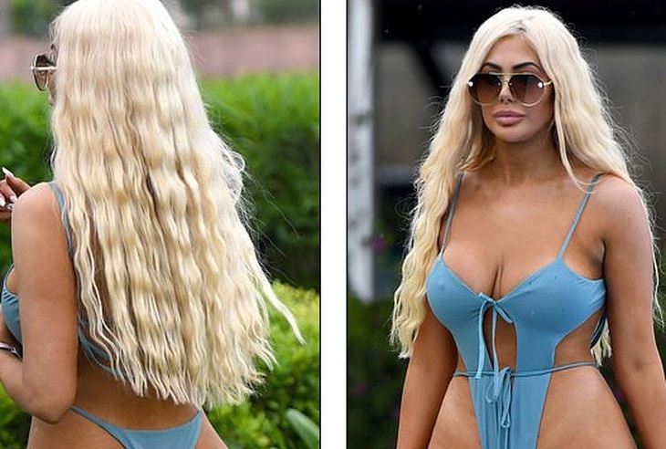 Chloe Ferry mặc áo lót ra phố - Ảnh 6. Chloe Ferry mặc áo lót ra phố - Ảnh 6.