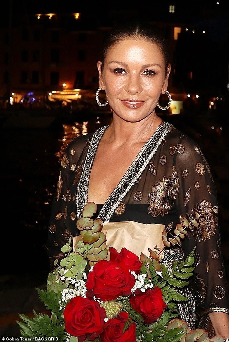 Catherine Zeta - Ảnh 1.