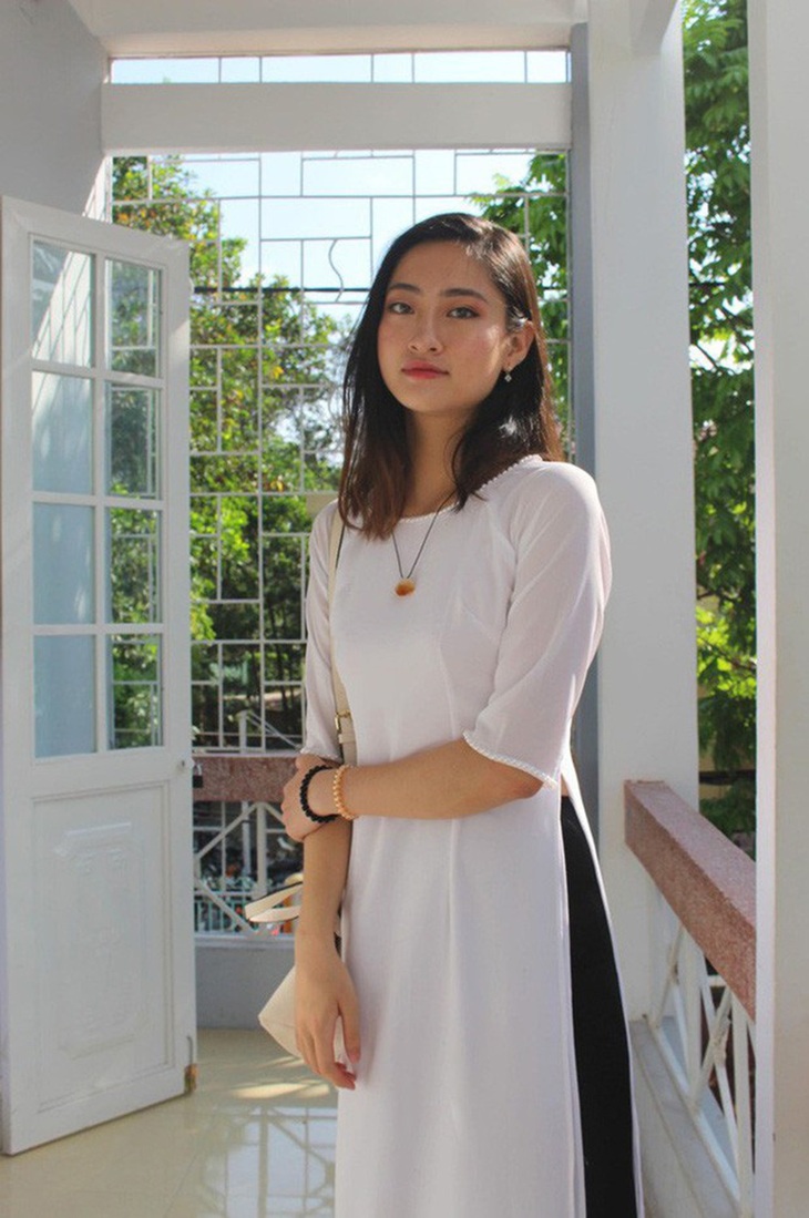 Nhan sắc đời thường của Hoa hậu Thế giới Việt Nam 2019 Lương Thùy Linh - Ảnh 7.