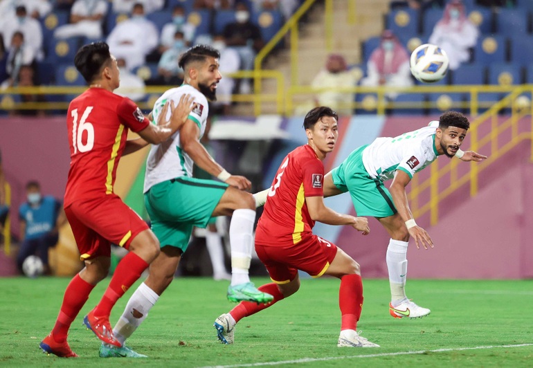 Hành trình 10 trận đấu của tuyển Việt Nam tại vòng loại thứ ba World Cup - 1