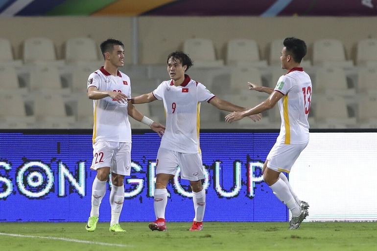Bóng đá Việt Nam trở thành điểm sáng của châu Á - 1