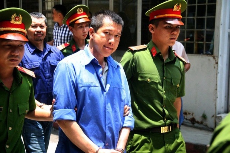Xử vụ logo xe vua: Cựu CSGT Đồng Nai lãnh án 7 năm tù - 1