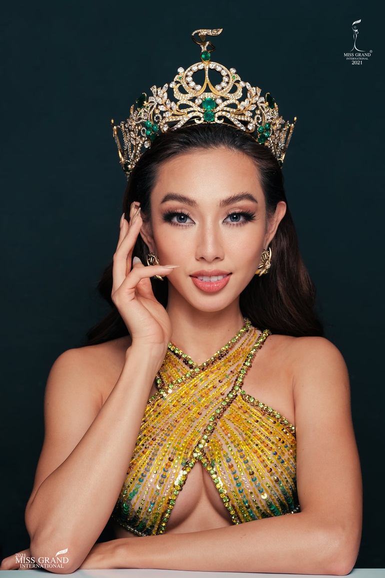 Hoa hậu Thùy Tiên: Ban tổ chức ngạc nhiên vì cô không chỉnh sửa sắc đẹp - 1